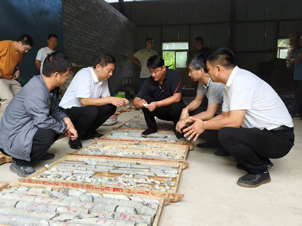 野外調(diào)研.png 野外調(diào)研.png